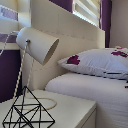 מוסטר Purple Rooms מראה חיצוני תמונה