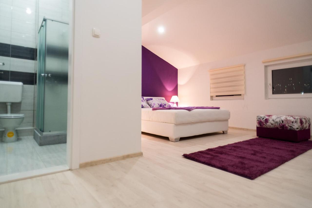 מוסטר Purple Rooms מראה חיצוני תמונה