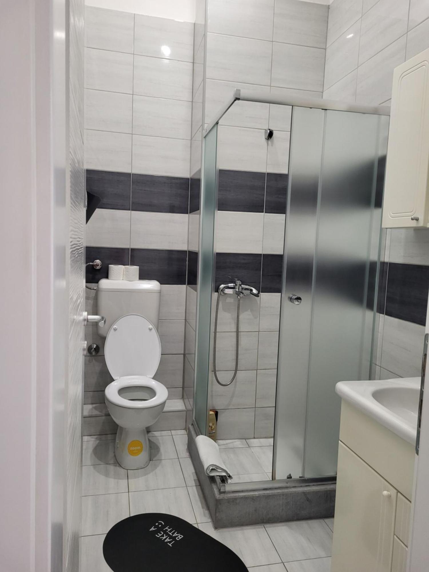 מוסטר Purple Rooms מראה חיצוני תמונה